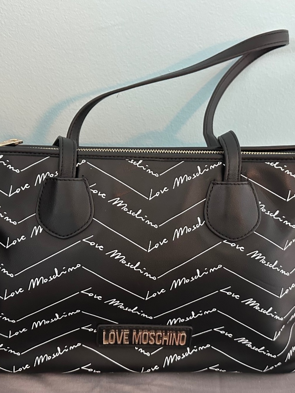 Love Moschino bag